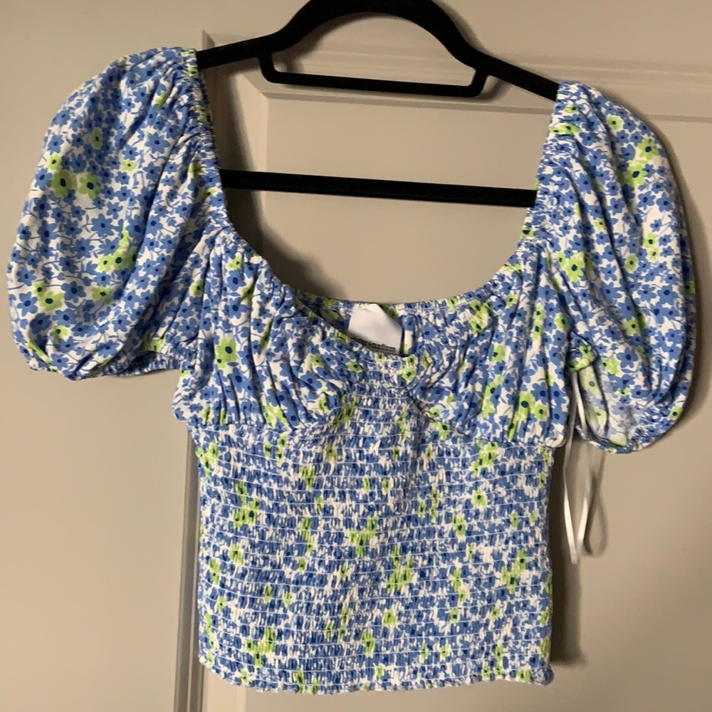cute floral top